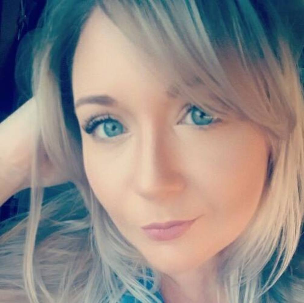 Meet your Posher, Victoria